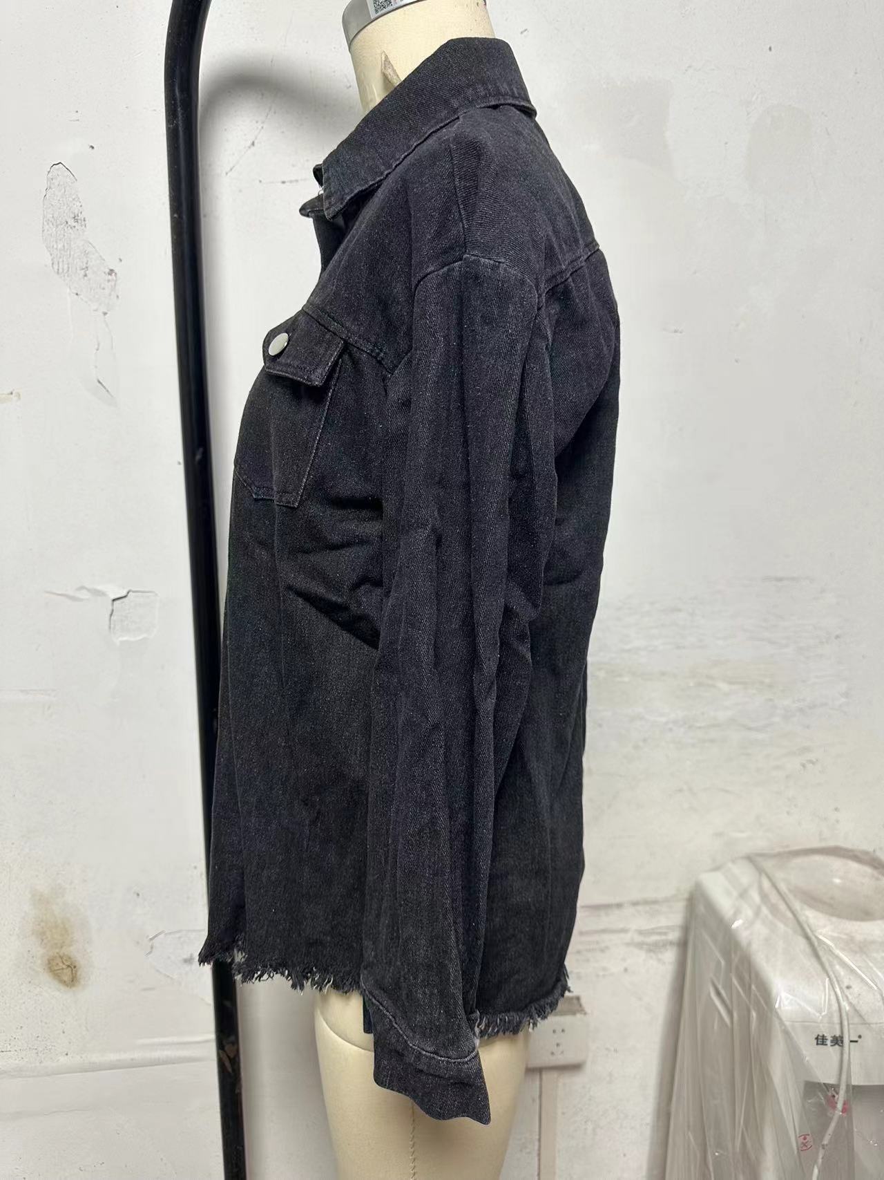 Women's Black Denim Shirt Jacket Casual Button Down Long Sleeve Jean Shacket with Frayed Hem