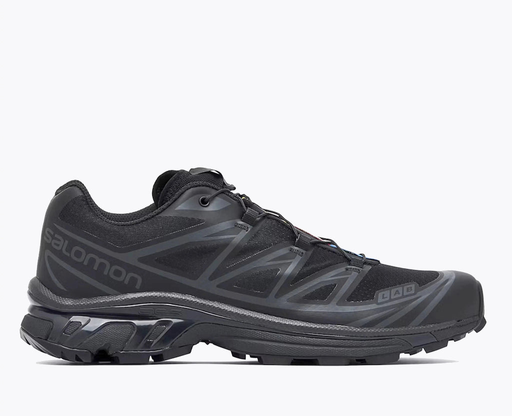 XT-6 Triple Black